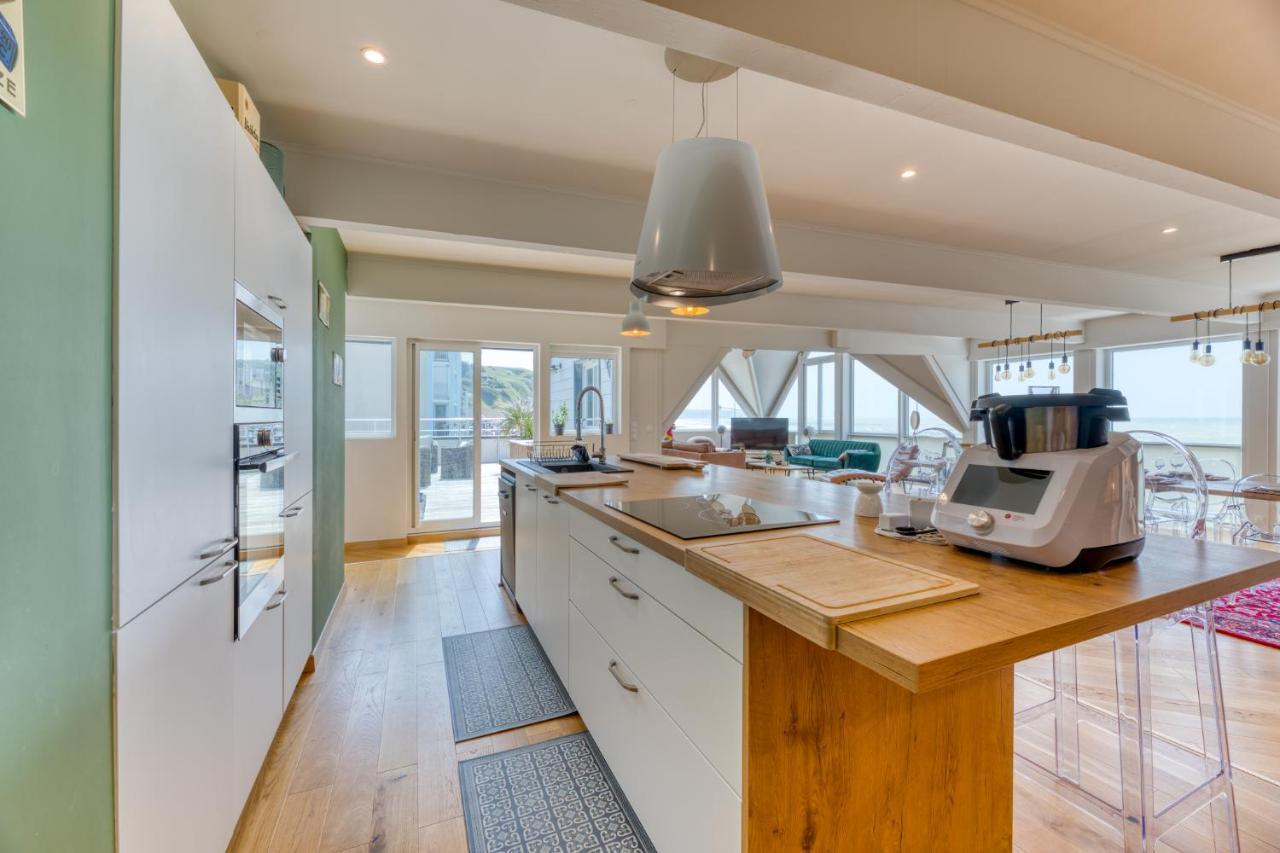 Le poséidon, gîte EXCEPTIONNEL face à la mer avec spa, terrasse, 4 chambres UN VRAI COUP DE COEUR Fécamp Extérieur photo